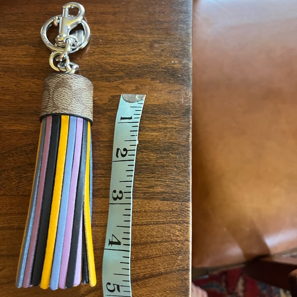 Coach bag charm/ key chain - Picture 3 of 3